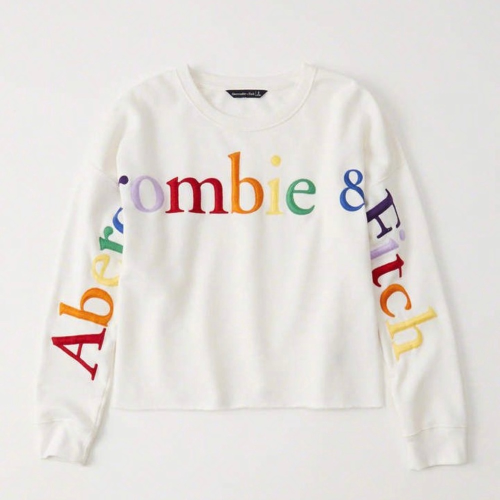 Abercrombie & Fitch Cropped Sweater